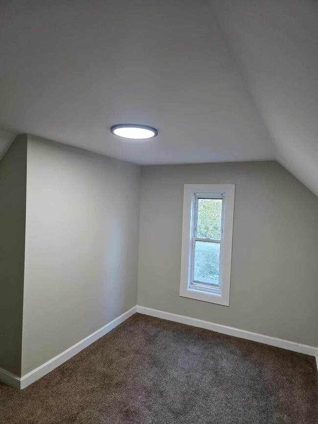 Building Photo - 7541 S Evans Ave