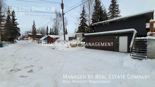Building Photo - 3406 Lois Dr