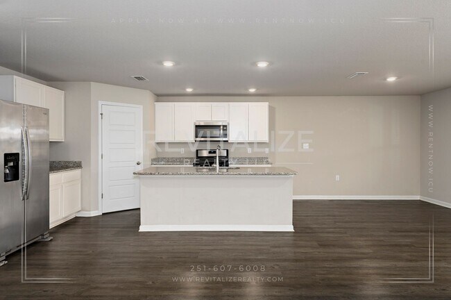 Building Photo - 8072 Irwin Loop