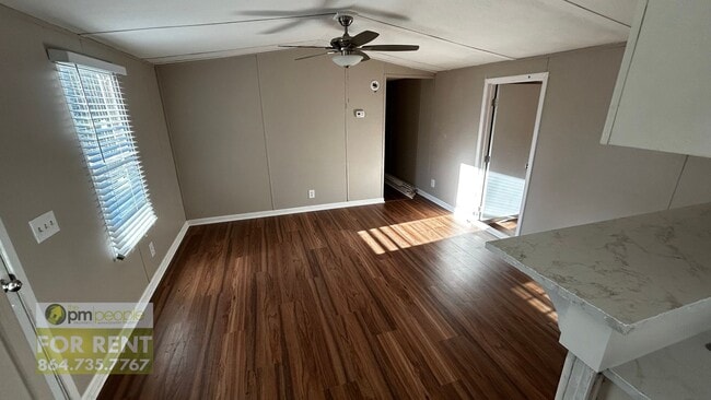 Building Photo - Simple Life, Serene Setting ~ Cozy 3/1.5 Available!