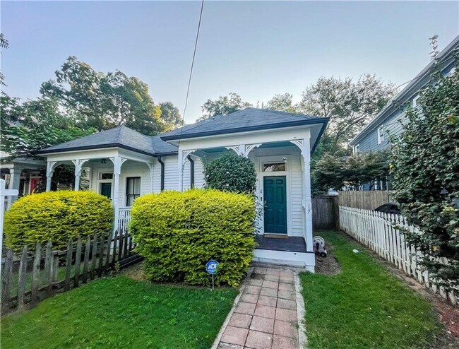 Primary Photo - 67 Hogue St NE