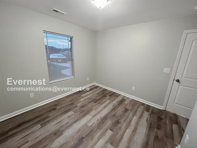 Building Photo - 27576 Mystic Dawn Dr