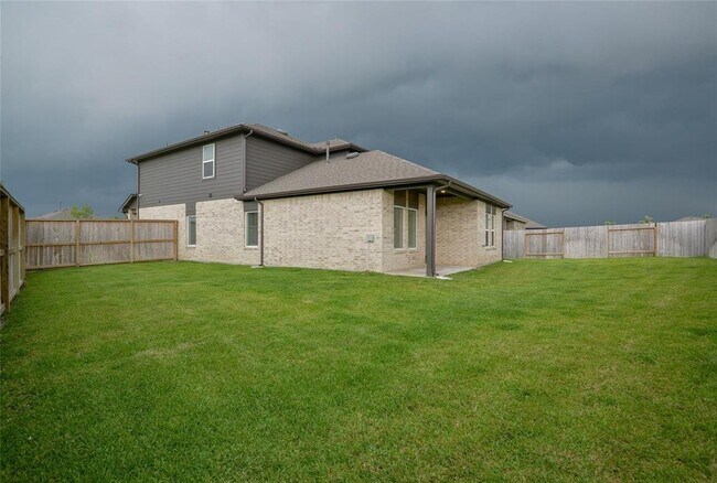 Building Photo - 1055 Llano Trl