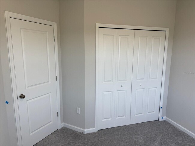 Building Photo - 611 Pothos St