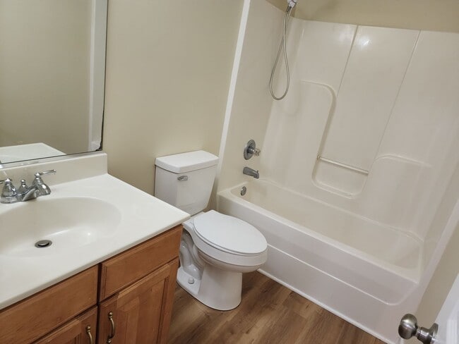 Building Photo - Beautiful 3 Bedroom 2 Bath  Rancher in New Kent!