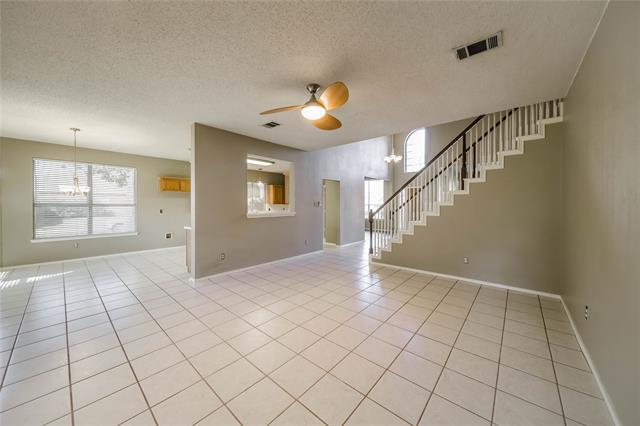 Building Photo - 1384 Wentworth Dr
