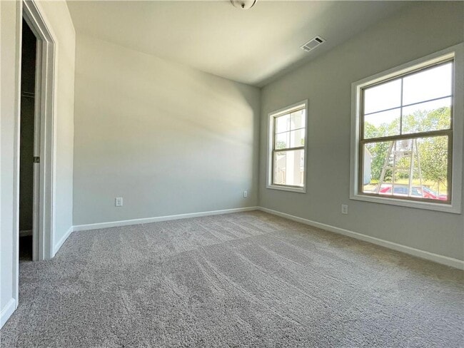 Building Photo - 4607 Silver Oak Dr