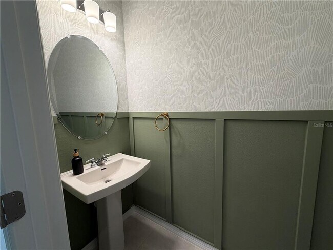 Building Photo - 2743 Puffin Pl