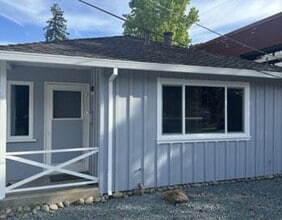 Building Photo - 2BR/1BA Duplex Near Japantown & Downtown S...
