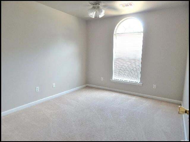 Building Photo - 451 Wisteria Dr