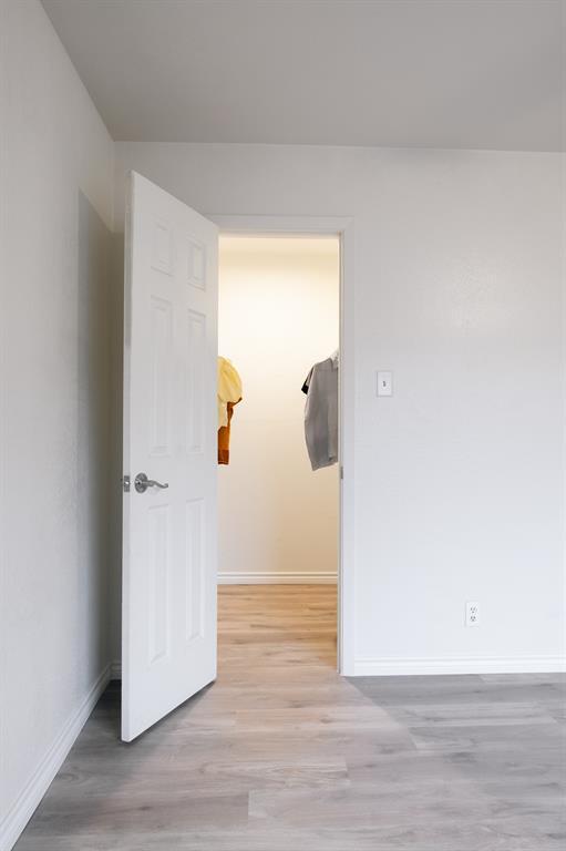 Building Photo - 2401 Bucks Run