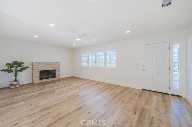Building Photo - 6042 Stone Cir
