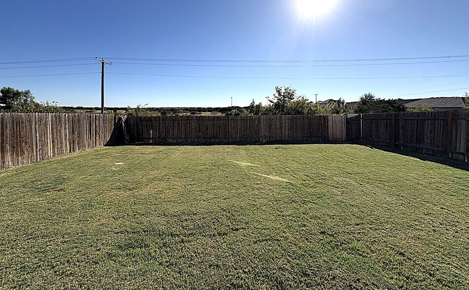 Building Photo - 6502 Griffith Loop