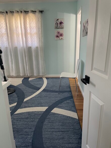 Building Photo - 17804 Park Mill Dr