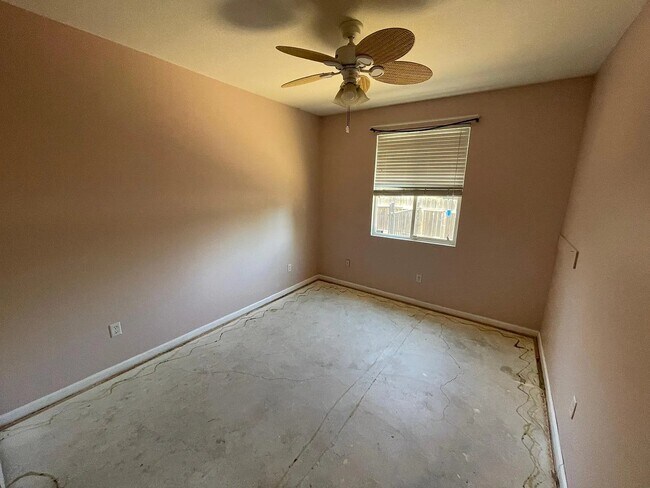 Building Photo - 9400 Trolio Way