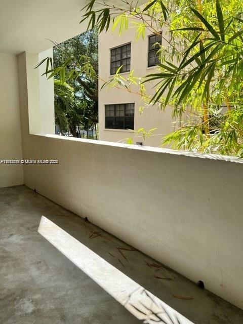 Building Photo - 2740 SW 28th Terrace
