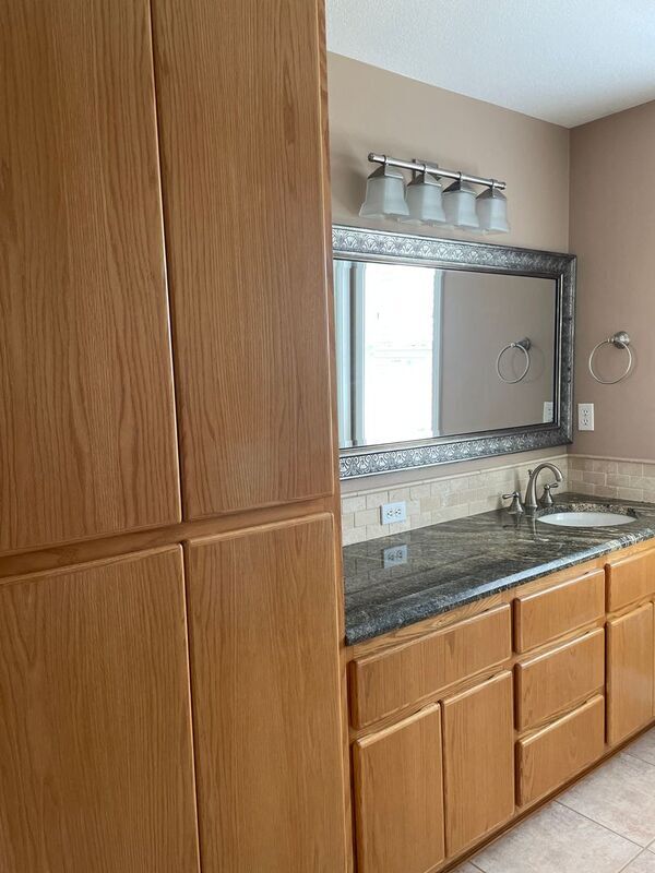 Building Photo - 5524 Cleveland Ln