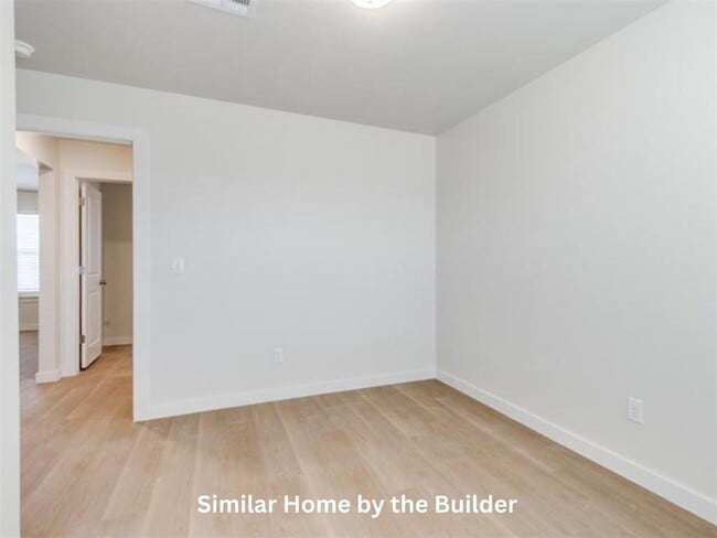 Building Photo - 1612 Highland Loop