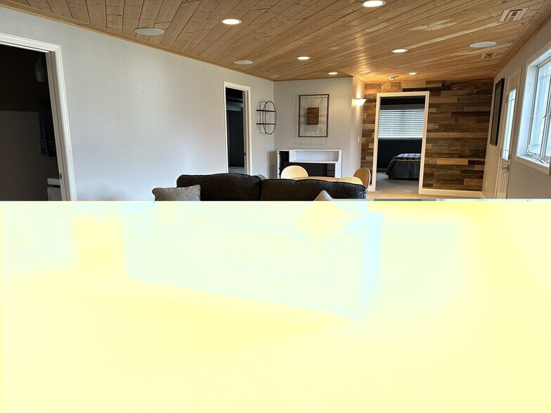 Lower Level Family Room - 1917 6th St SW