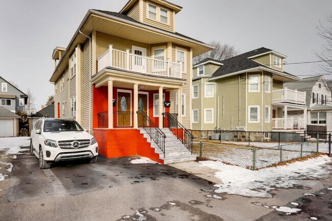 Building Photo - 12 Kahler Ave