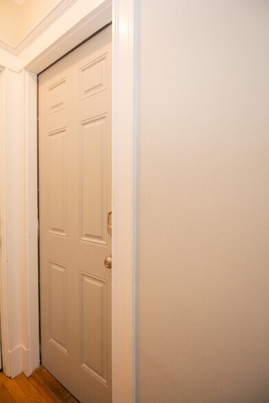 Building Photo - 247 Savin Hill Ave