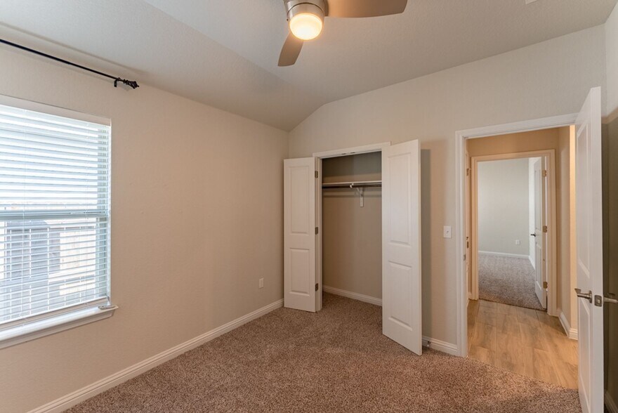 Building Photo - 8209 McKamy Dr