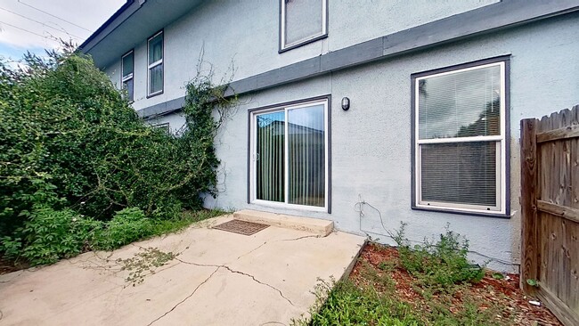 Building Photo - MOVE IN SPECIAL $500 OFF FIRST MONTH!! Beach Living at it's Best!  Two Bedroom/One Bath Ground Fl...