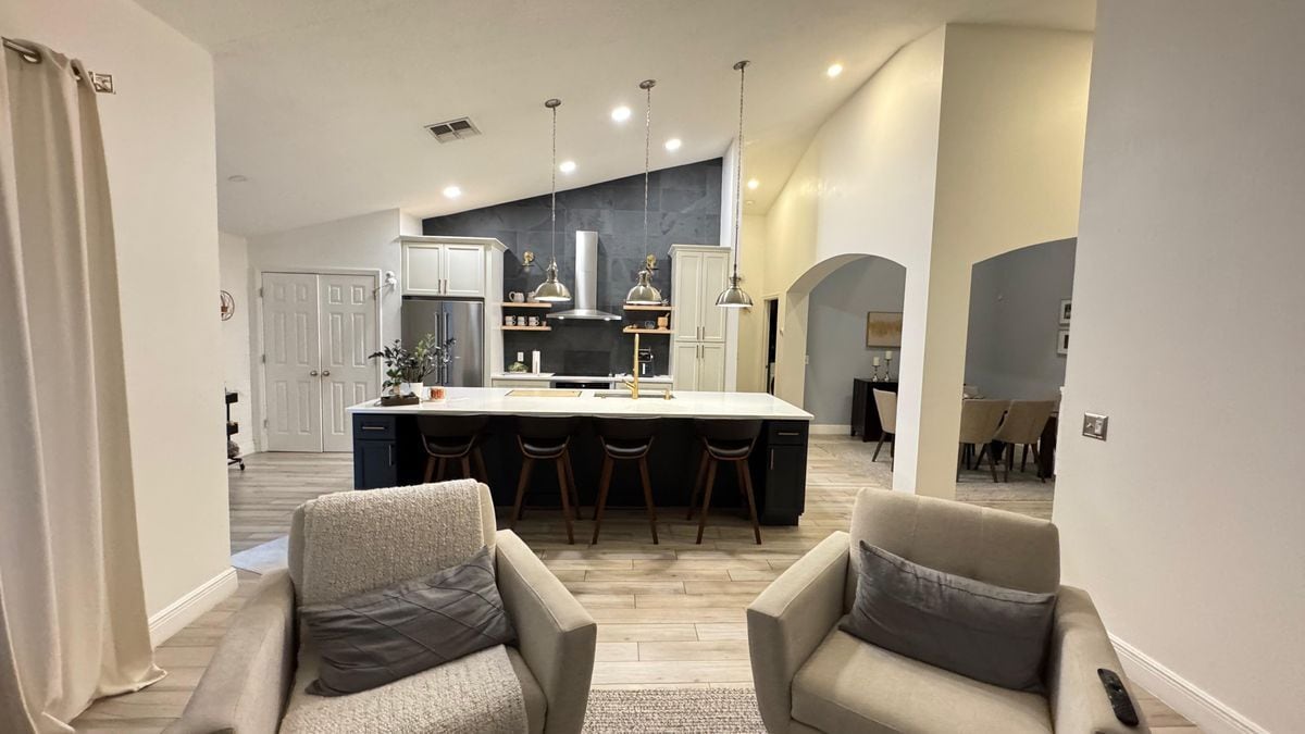 Building Photo - 676 Seneca Trail