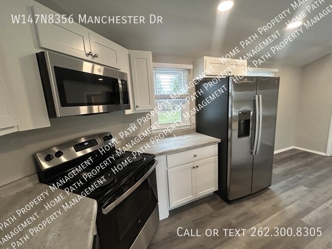 Building Photo - W147N8356 Manchester Dr
