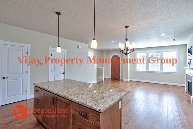 Building Photo - 410 SW Basilone Terrace