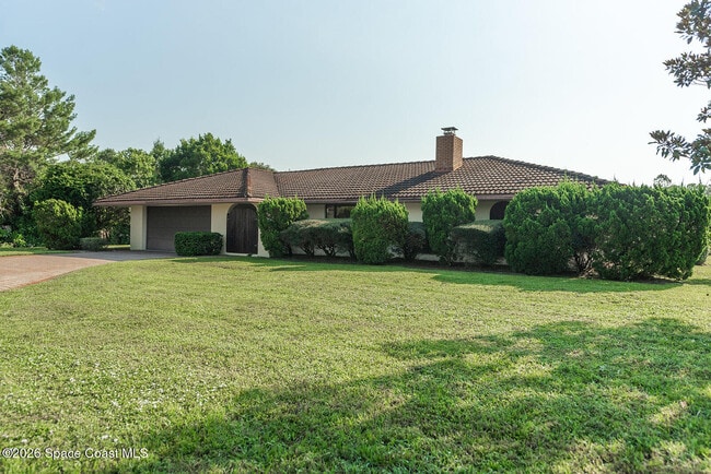 Building Photo - 5855 Whispering Ln