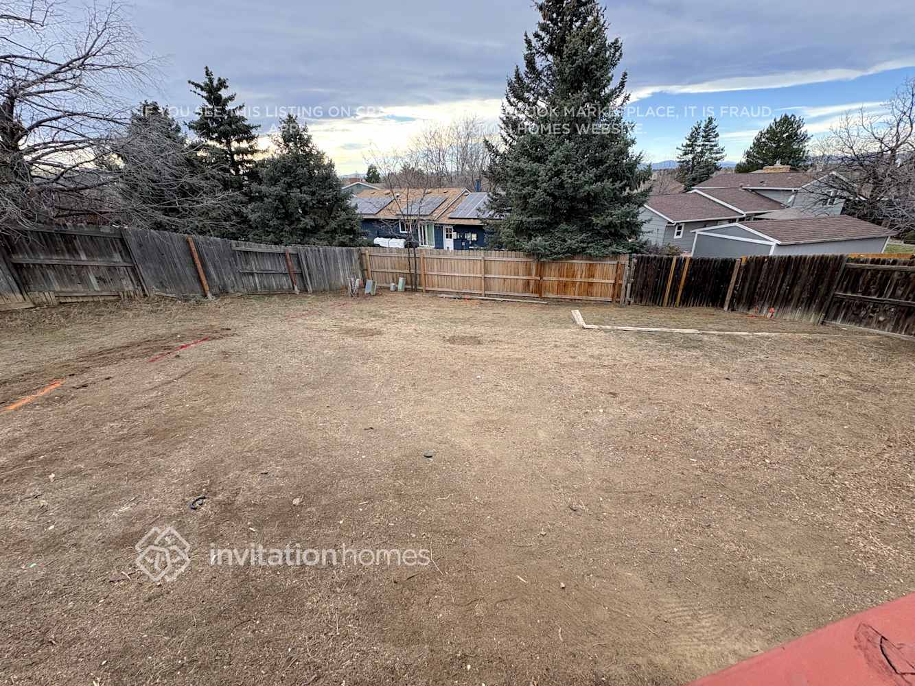 Building Photo - 1425 S Olathe Way