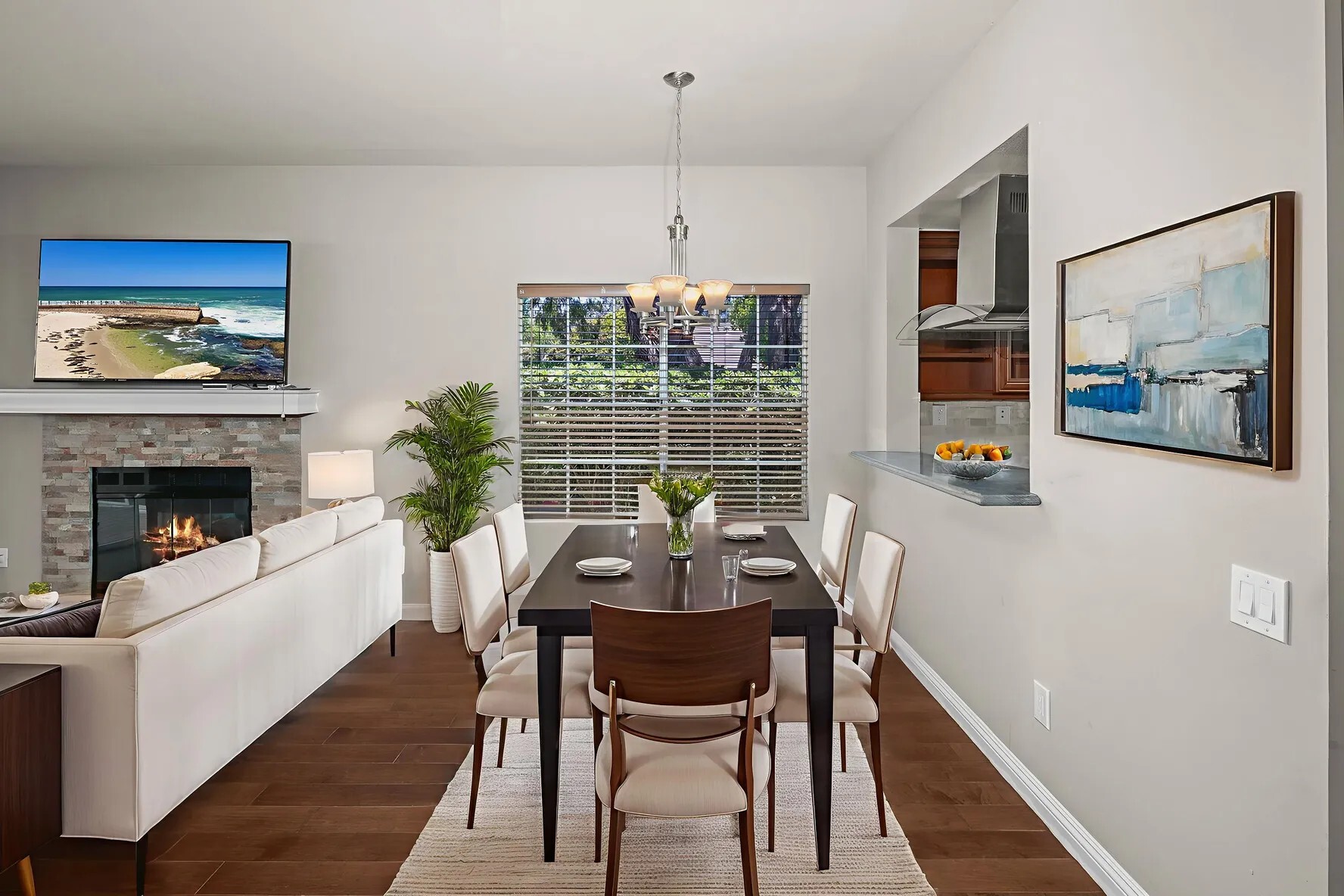 virtually staged - 13378 Tiverton Rd