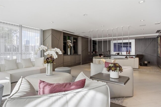 Building Photo - 330 Sunny Isles Blvd