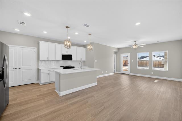 Building Photo - 513 Blanton St