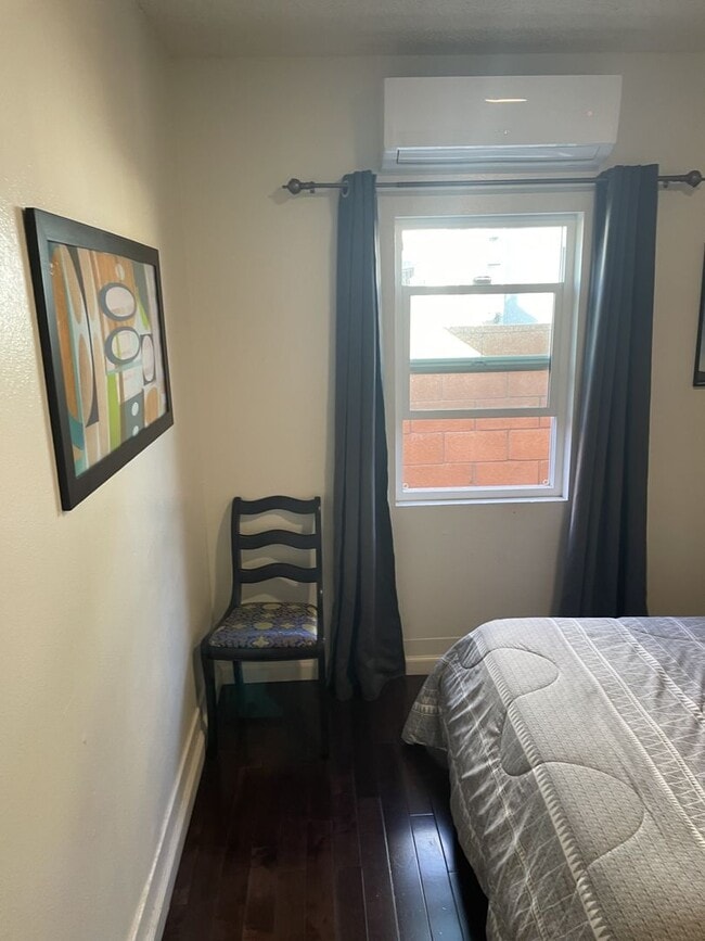 Building Photo - Wonderful Newly Remodeled 2 Bedroom House in Prime Alhambra Location