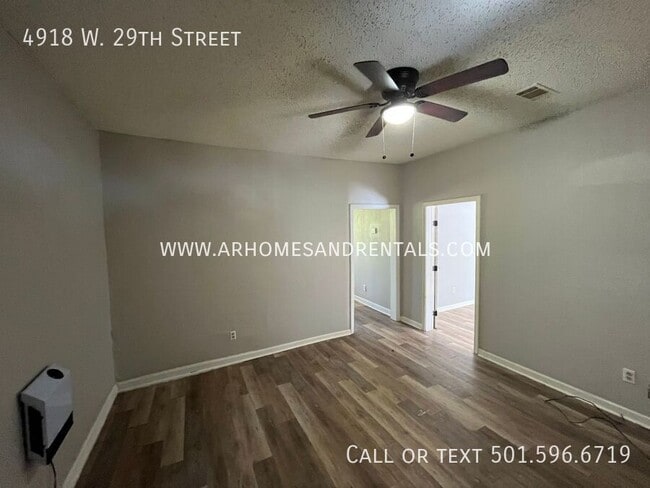 Building Photo - 4918 W 29th St