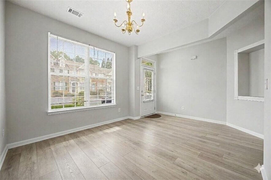Building Photo - 1212 Penhurst Way