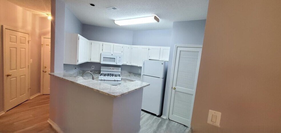 Building Photo - 4417 Fair Stone Dr