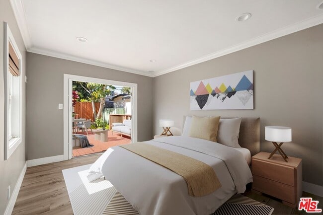 Building Photo - 2011 Stearns Dr