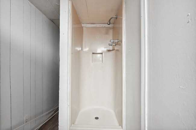 Building Photo - 1247 Wooten Dr