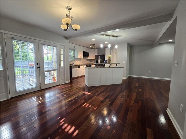 Building Photo - 2616 Boland Dr NE