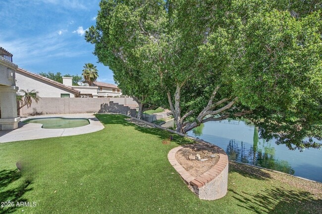 Building Photo - 3241 S Horizon Pl