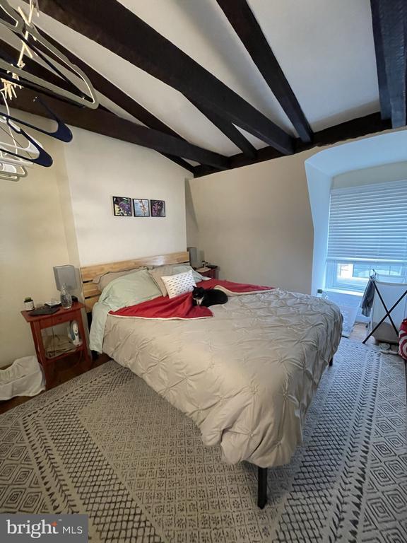 Building Photo - 133 S 18th St