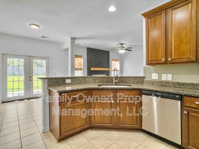 Building Photo - 1054 Whitlow Blvd