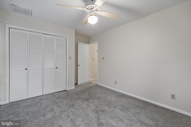 Building Photo - 21692 Potomac View Dr