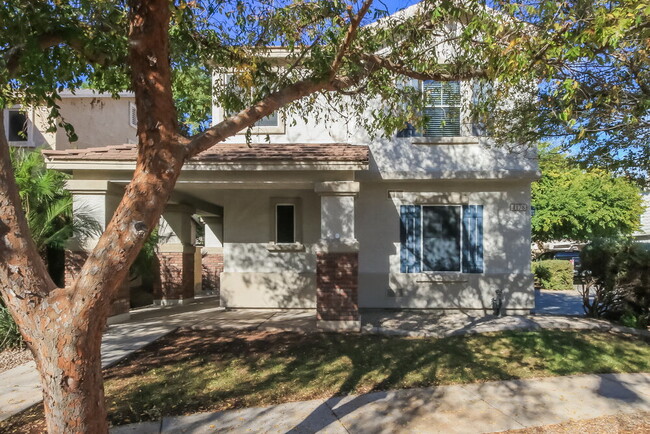 Primary Photo - 4178 E Orchid Ln