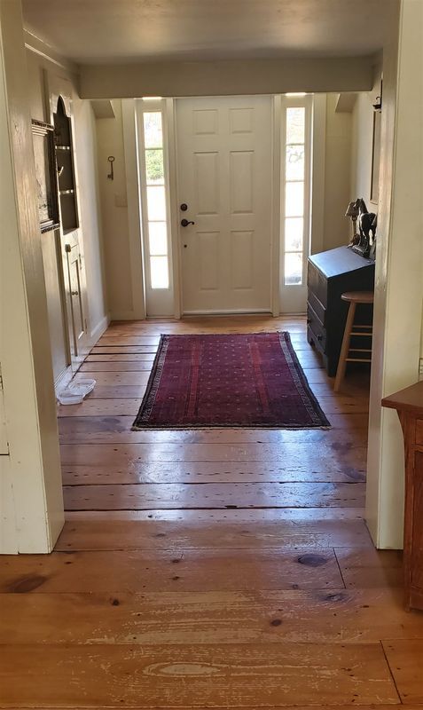 Building Photo - 266 North Haverhill