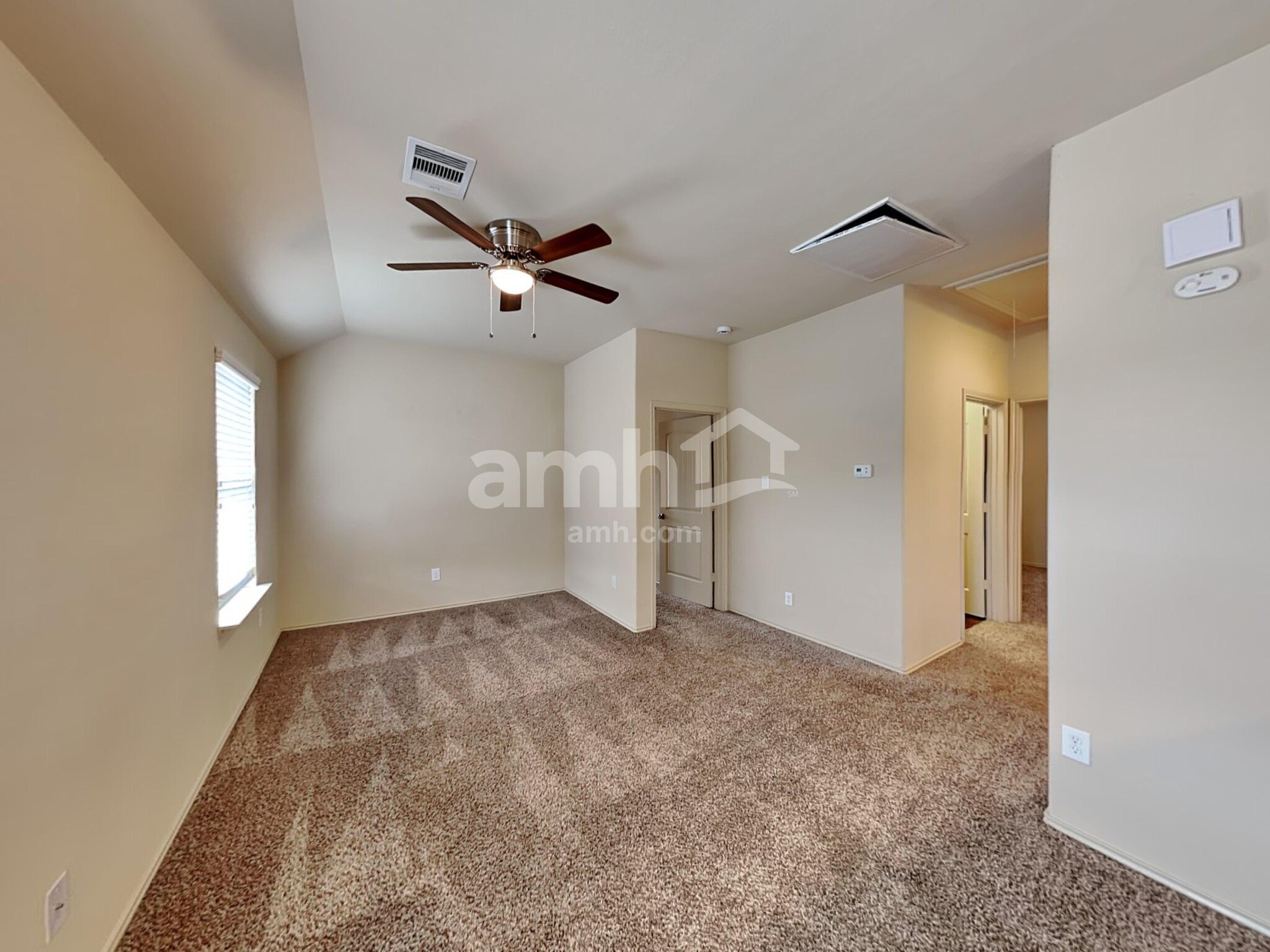 Building Photo - 33217 Wedgewood Dr