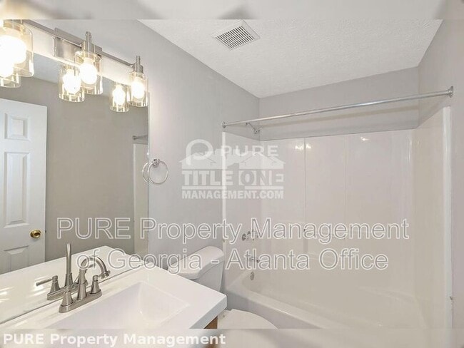Building Photo - 2394 Leeward Ct